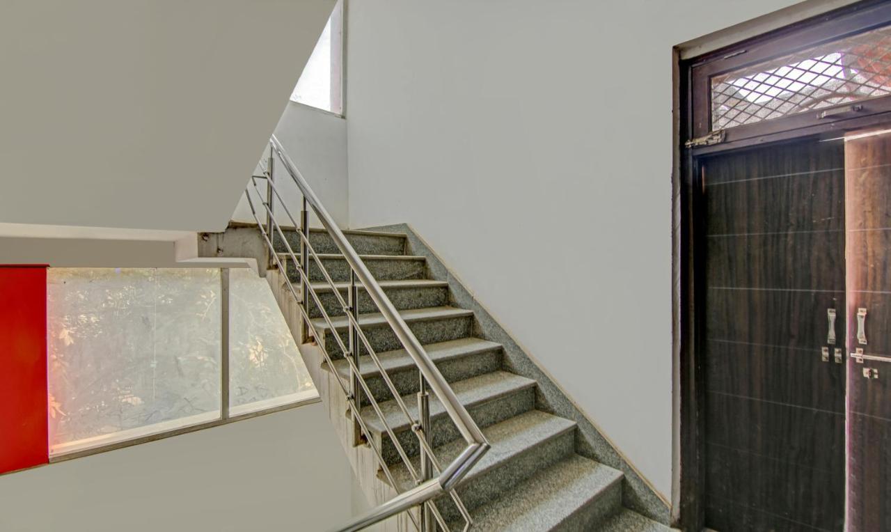 Treebo Tms Residency Otel Yeni Delhi Dış mekan fotoğraf